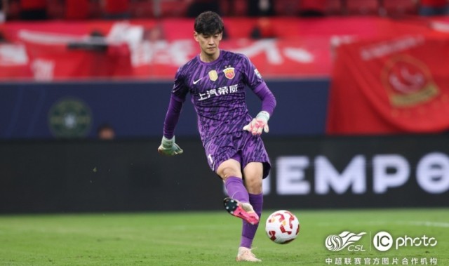 上海海港4-2云南玉昆，9月17日将在亚冠首轮主场对阵神户胜利船